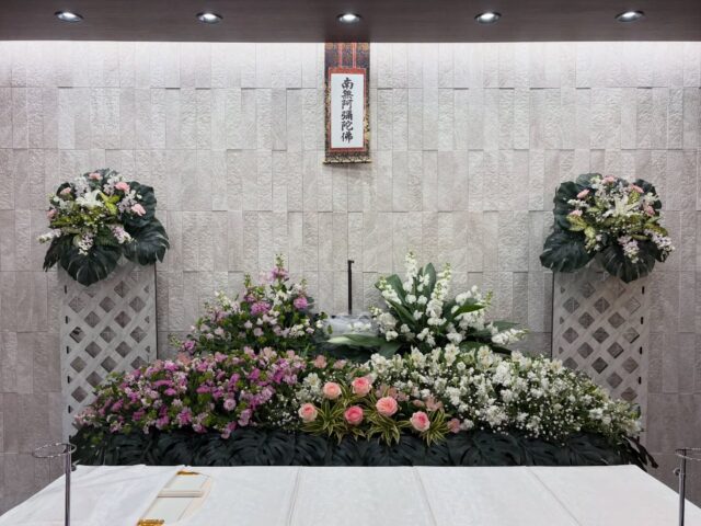 MIOQLUホールのご利用、納棺のご依頼ありがとうございます。
MIOQLUホールでは各種法要や法事でもご利用可能です。
式場見学、ご安置のご利用など気になる事があればご連絡お待ちしております。
kiyomeru
大阪府松原市三宅東7-1516-5
072-349-4536
#kiyomeru
#大阪家族葬
#家族葬
#湯灌
#お葬式