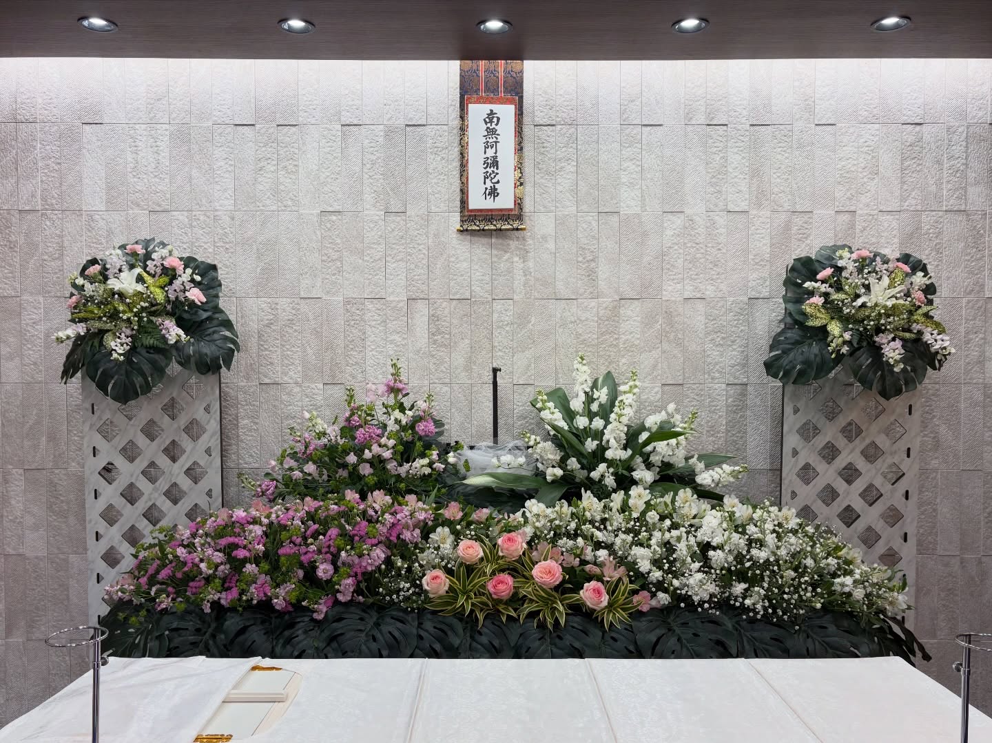 MIOQLUホールのご利用、納棺のご依頼ありがとうございます。
MIOQLUホールでは各種法要や法事でもご利用可能です。
式場見学、ご安置のご利用など気になる事があればご連絡お待ちしております。
kiyomeru
大阪府松原市三宅東7-1516-5
072-349-4536
#kiyomeru
#大阪家族葬
#家族葬
#湯灌
#お葬式